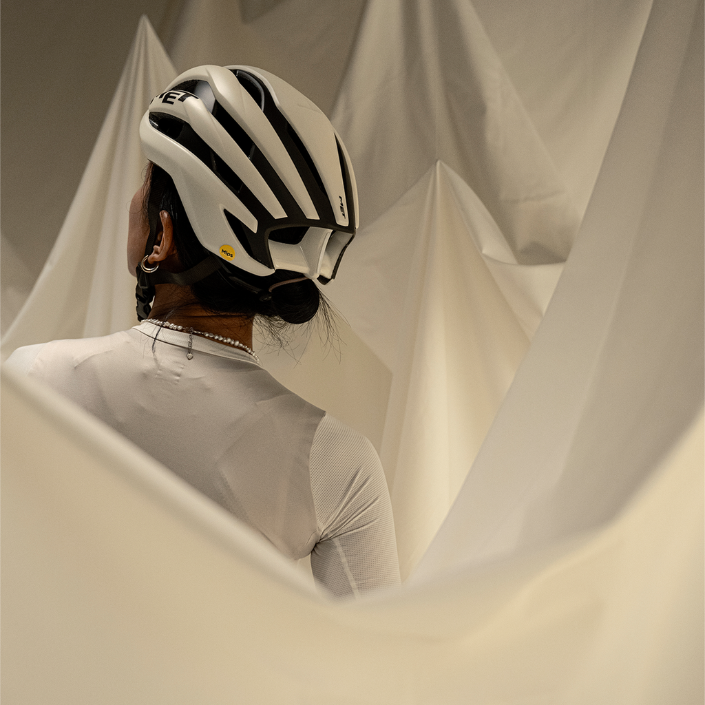 Met Trenta Mips helmet - Wax White