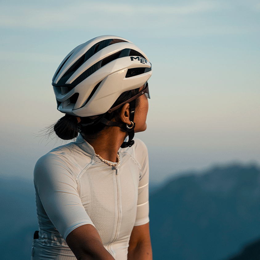 Met Trenta 3K Carbon Mips helmet - Gloss white
